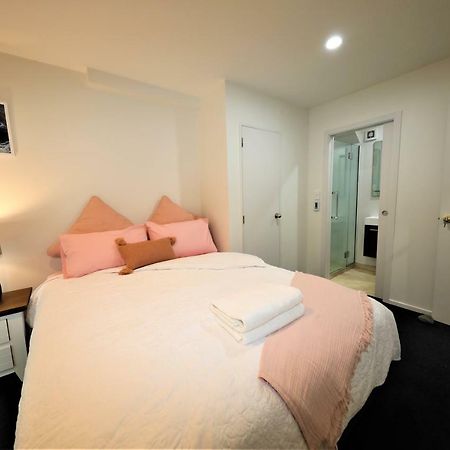 Comfortable Inner City Living Christchurch Exterior foto