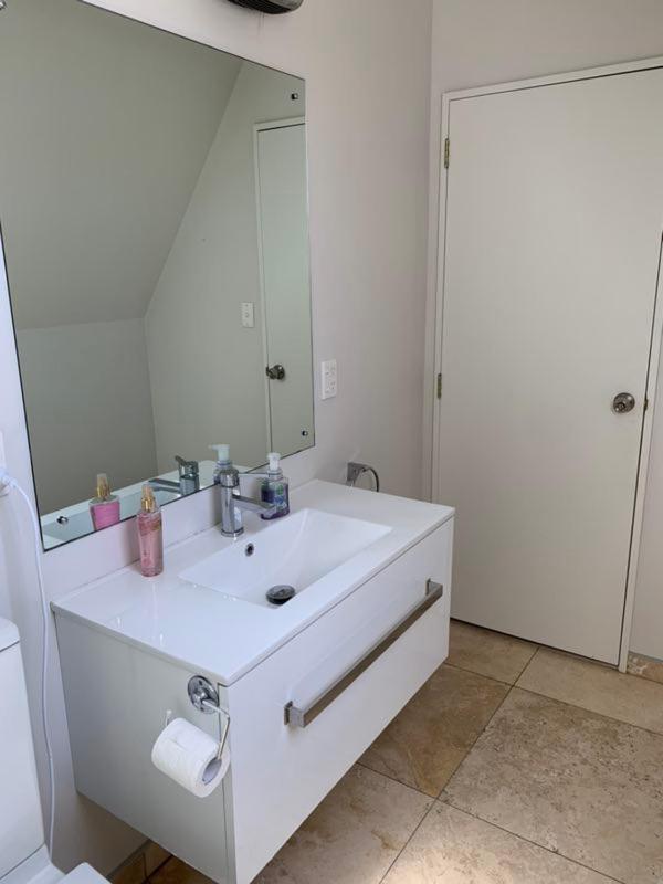 Comfortable Inner City Living Christchurch Exterior foto